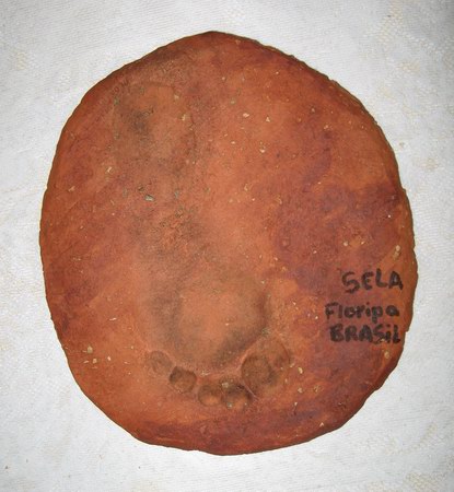 Sela - Ceramic: Footprint